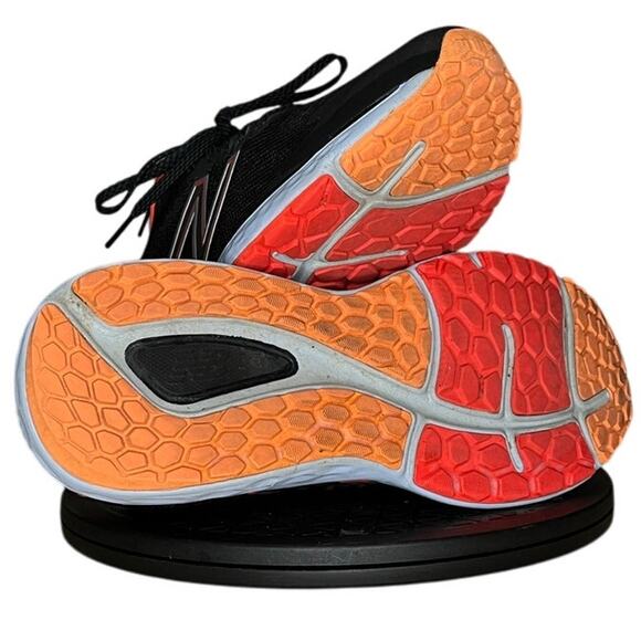Women New Balance Fresh Foam 680v7 Mesh Athletic Running Sneaker Size 10 Black - Picture 5 of 6